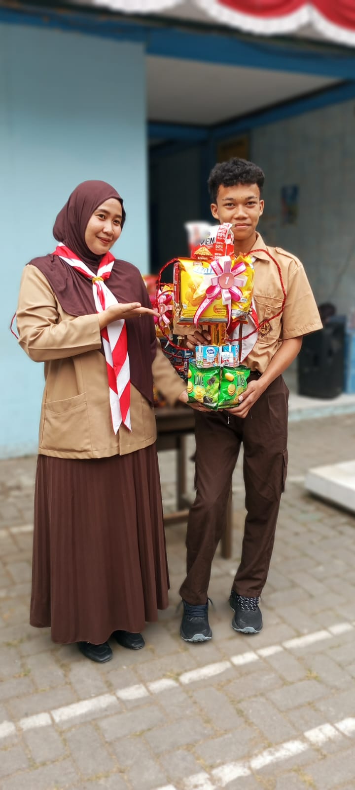 Pembagian Hadiah Lomba HUT RI ke-81 di Sekolah Cahaya Prima